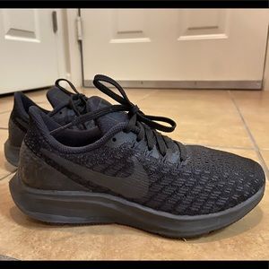 Nike women’s running sneakers